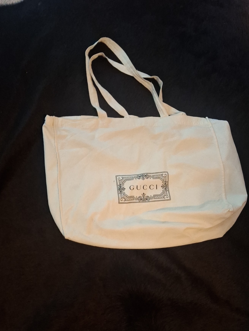 Gucci Ivory Canvas Tote with Logo Patch